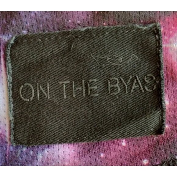 On The Byas Top Medium Space Asteroid Cosmic - Picture 6 of 10